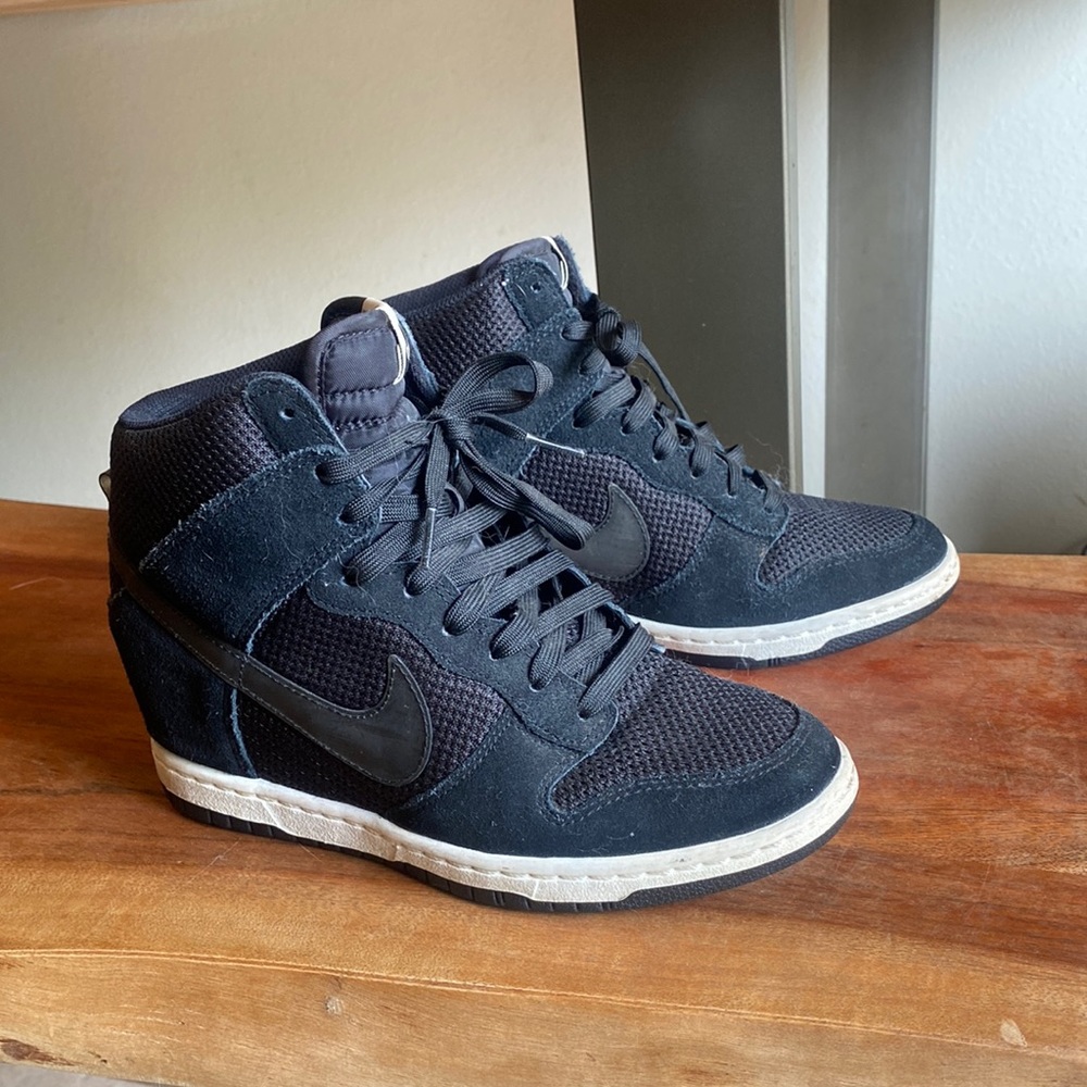 Black Nike wedge sneakers